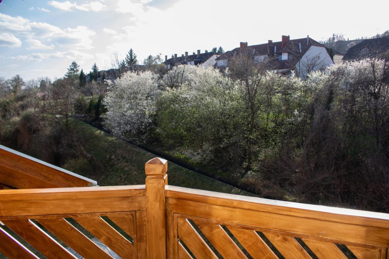 Apartament Csalogany Apartman Szekszárd Zewnętrze zdjęcie